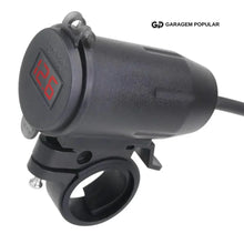 Carregar imagem no visualizador da galeria, Carregador USB Duplo para Veículos e Motos com Voltímetro - Garagem Popular